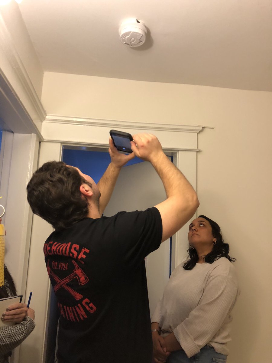 FirehouseTrain1's tweet image. Another day, and another training class.🔥We are out conducting some Fire Suppression &amp;amp; Sprinkler System familiarization for some clients in Mississauga!🧯 
#fireextinguishertraining #firehousetraining #workplacesafety #spillresponse #safetytraining #fireprevention