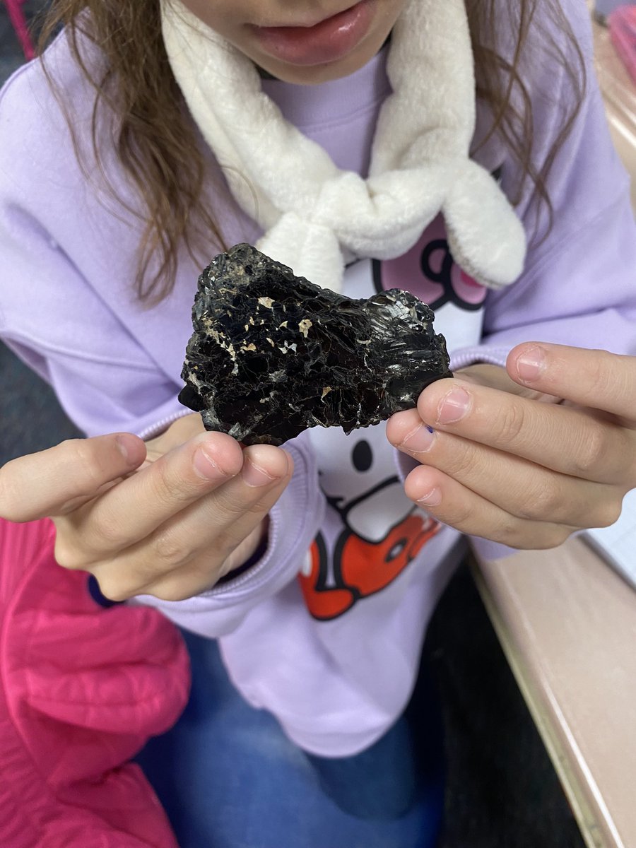 Ms. Frandock tweet media