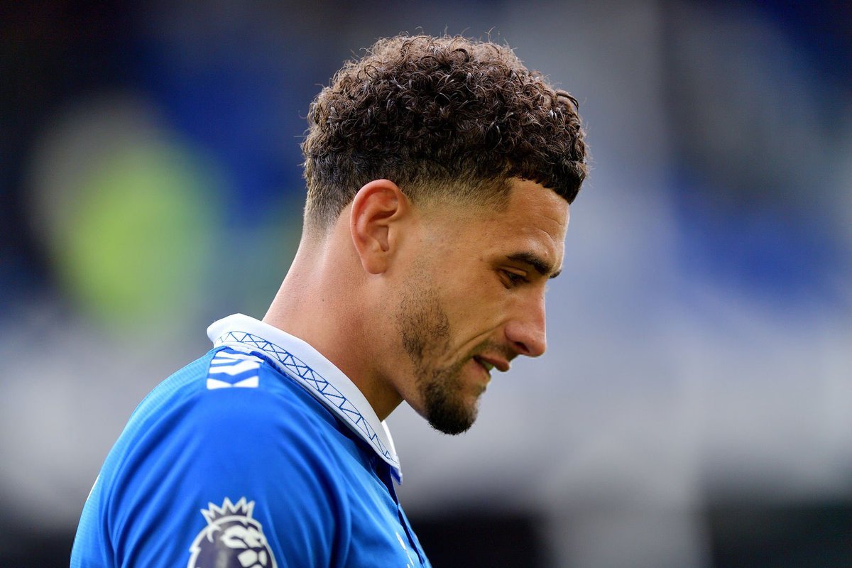 Ben Godfrey Duy Trì Sự Đa Năng Ở Hàng Phòng Ngự - Tinh Hoa Của Một Trung Vệ Hiện Đại Ben Godfrey Duy Trì Sự Đa Năng Ở Hàng Phòng Ngự - Tinh Hoa Của Một Trung Vệ Hiện Đại