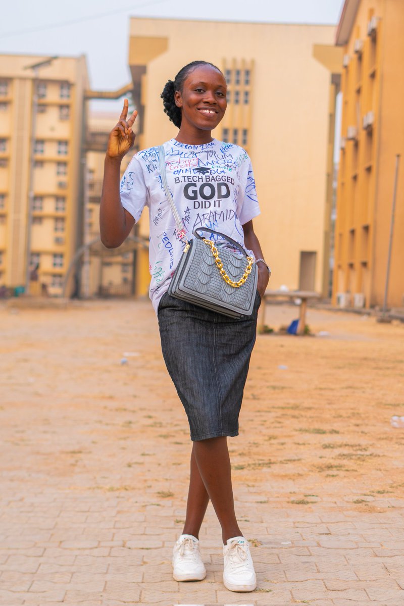 grace_adejoke's tweet photo. So, On the 10th of February, 2024.
I wrote my final exam and signed out of Uni 🤩

Indeed! God can be trusted

GOD DID IT 🙌
https://t.co/FPg1PLBaXy BAGGED ✅💯 https://t.co/OYGOu2liNd