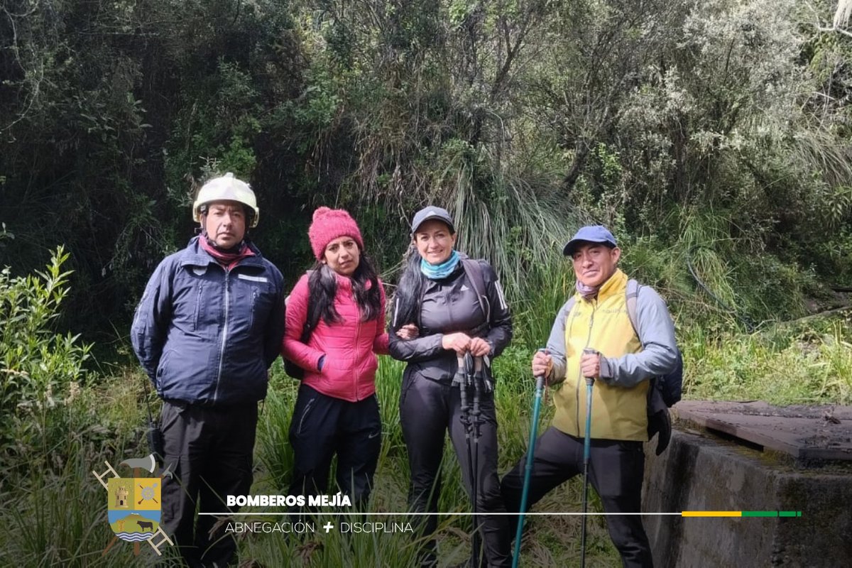 BomberosMejia1's tweet image. 3 excursionistas fueron rescatados 🧗♂️ luego de operativo de búsqueda de más de 14 horas en el volcán Corazón.
2 unidades y 8 efectivos de #BomberosMejía 🚒🔰 se activaron 💪🏼🚨 inmediatamente la tarde de ayer para empezar con las labores de búsqueda y rescate.