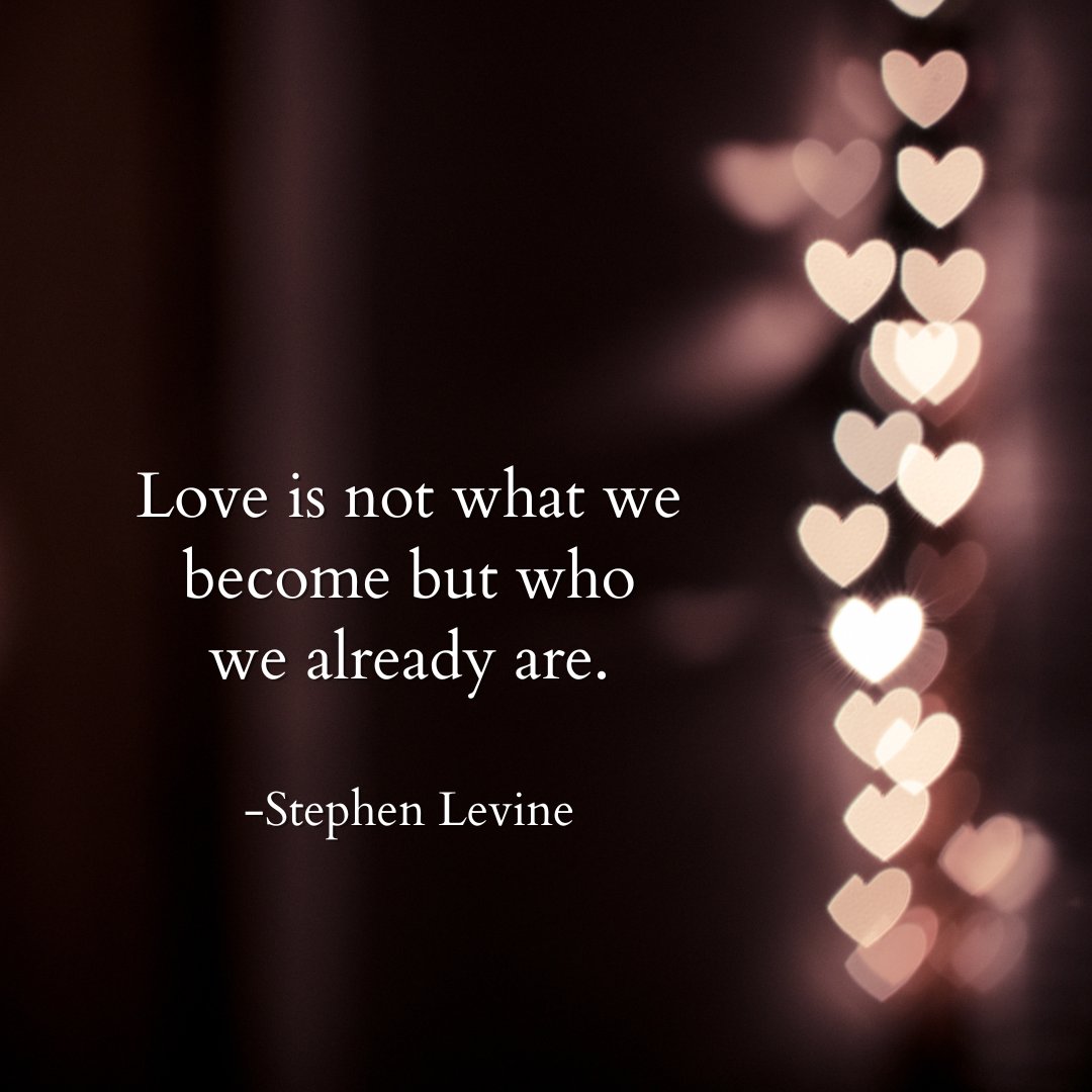 che_health's tweet photo. You were born full of love. You don't find love outside of yourself, it is already within. It always was and always will be. Think about when you hug a loved one, the feeling you get - it's not coming from them, it's coming from within you.
#LoveWithin #SelfLove #InnerLove https://t.co/Wa0F3vusBZ