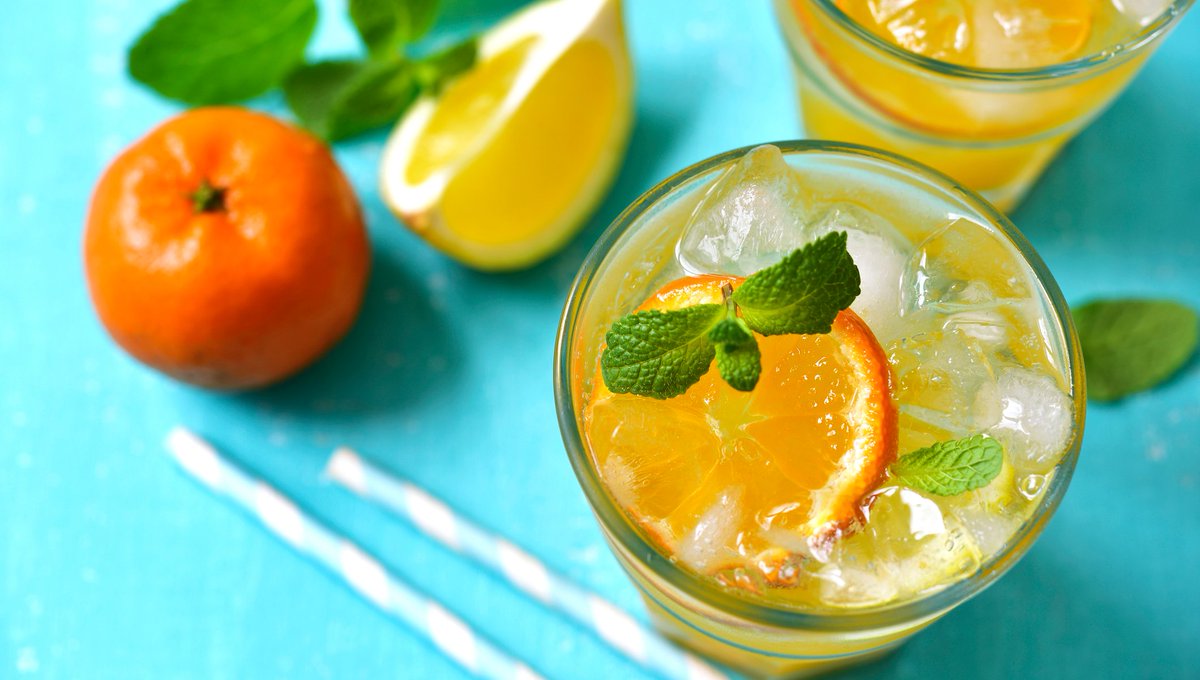 brockcoinc's tweet photo. Elevate your hydration game with this month's #InfusedforYou flavor, Lemon & Mandarin! 🍋🍊 Experience a burst of refreshing citrus flavors that not only tantalize your taste buds but also boost your day's vitamin C. Try it today!
#CitrusHydration #LemonMandarinWater https://t.co/wJug59Rzie