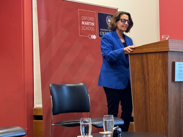 Sam Daws tweet media