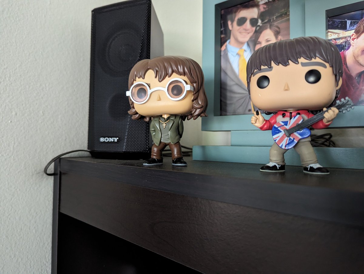 CostaNicholas's tweet photo. Since @liamgallagher and @NoelGallagher won't reconnect in person, at least they will on my bookcase. Thanks for the many years of inspirational and world changing music of @oasis your music and legacy will definitely Live Forever! https://t.co/9qs50CapsQ