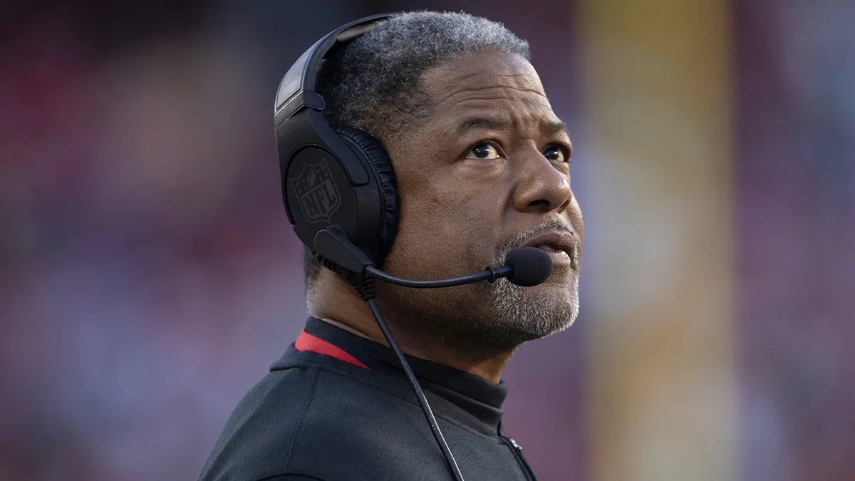 How do you go from being a Super Bowl participating defensive coordinator, to losing a game-changing player, to holding the #Chiefs to w/o a TD until 2:28 remained in the 3rdQ, to being “relieved of duties,” to having no chair currently available as a DC elsewhere? 
#SteveWilks