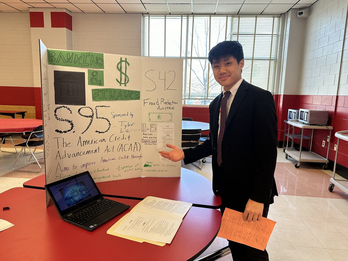 A great day of lobbying by our CAP tenth graders for CAP Congress today! Committee meetings tomorrow. Which bills will make it to the floor? 🤔