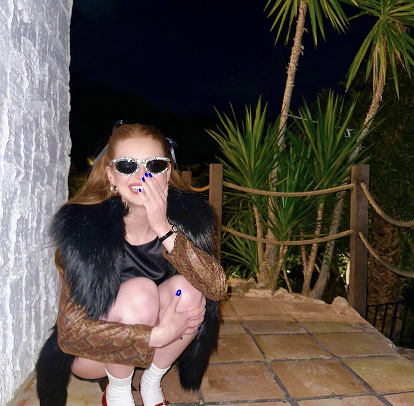 𝐈𝐧𝐬𝐭𝐚𝐠𝐫𝐚𝐦 𝐩𝐨𝐬𝐭. 

[[@𝐑𝐨𝐲𝐚𝐥𝐚𝐬𝐤𝐚]]

𝐌𝐲 𝐟𝐨𝐫𝐞𝐯𝐞𝐫 𝐕𝐚𝐥𝐞𝐧𝐭𝐢𝐧𝐞.