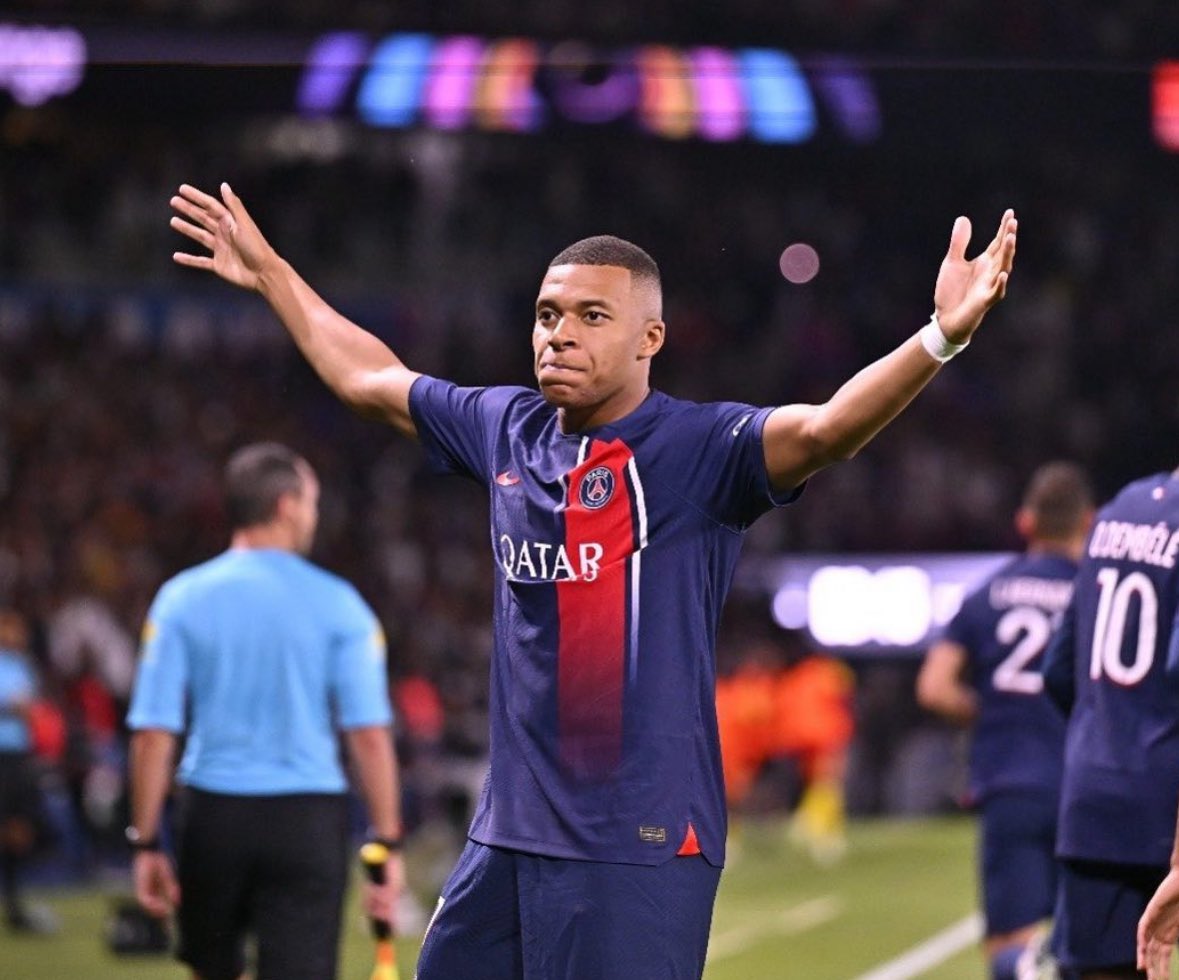 🔴🔵 44 goals, 26 assists in 68 games for Kylian Mbappé in Champions League.

Insane. ✨🇫🇷