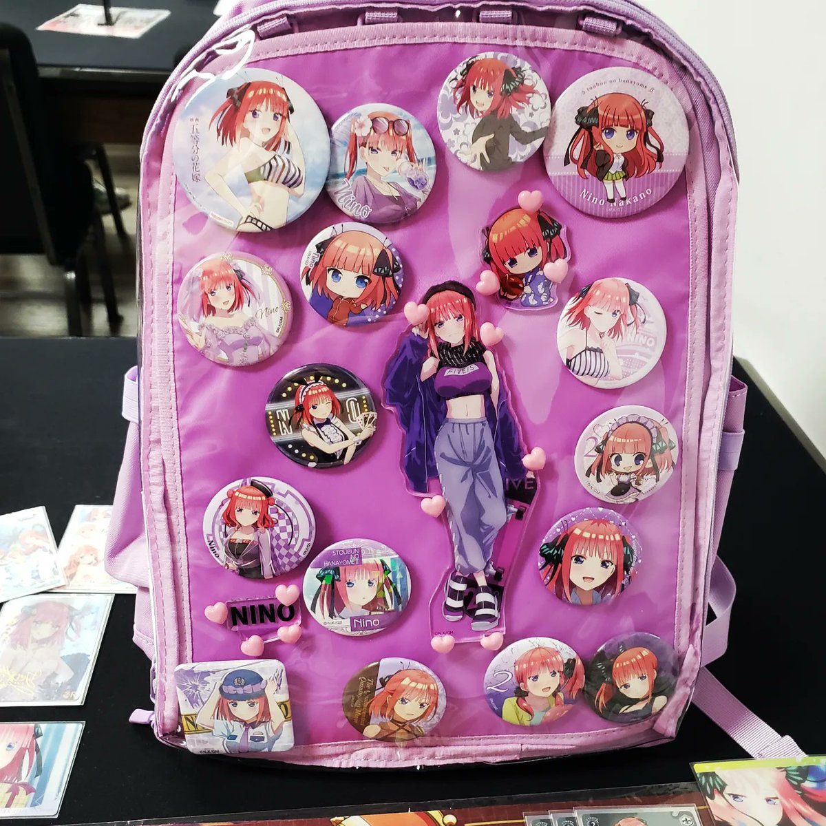 2one2ded's tweet photo. Happy Valentine's!
Finally assembled Best Girl's Ita bag and to top it off went undefeated this past Monday at @DarksideGamesCA with the BEST WAIFU, NINO 💕💕💕!
#ninonakano #quints #quintuplets
#ws2tcg #waifu #bestwaifu #ValentinesDay #五等分の花嫁 https://t.co/oUgNUwZH7w