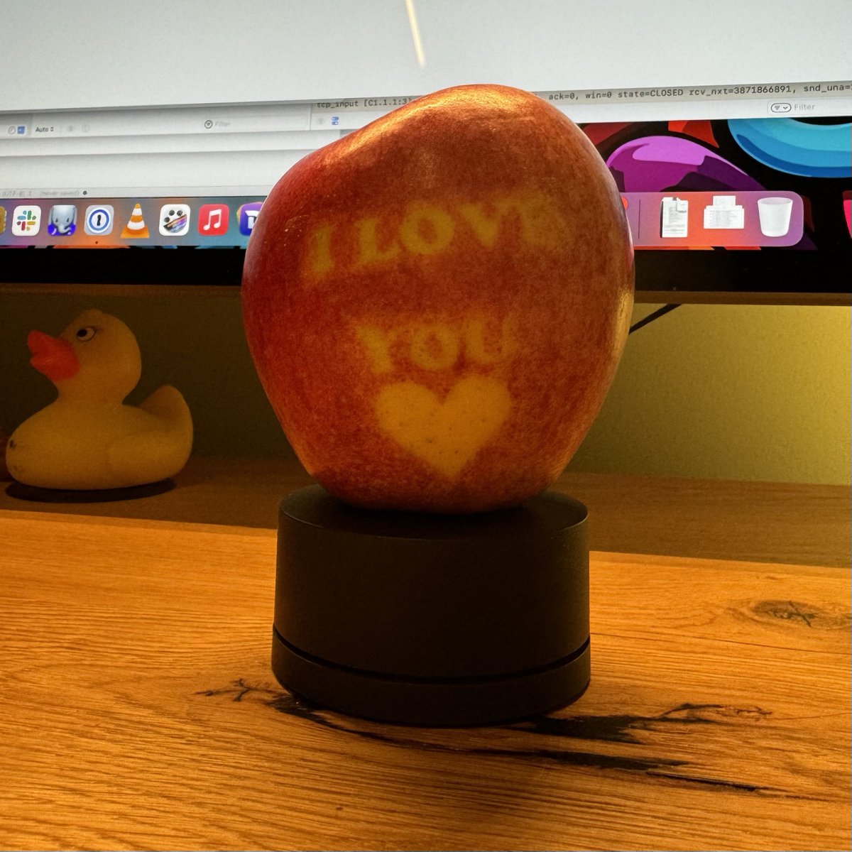 you are 🥰 my valentine

happy valentine nerds