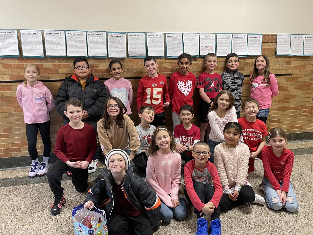 Maureen Tighe tweet media