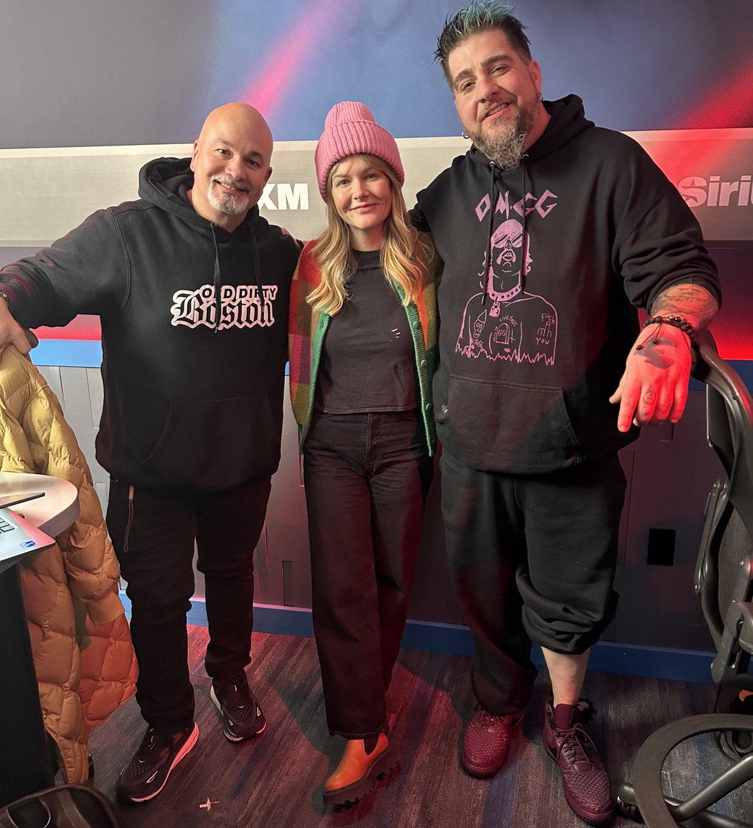 Brand New podcast #TheBonfire w/ @bigjayoakerson @RobertKelly & #rosebudbaker out now! Download, Rate, Review & Subscribe wherever you listen! #CrackleCrackle 

podcasts.apple.com/us/podcast/the…