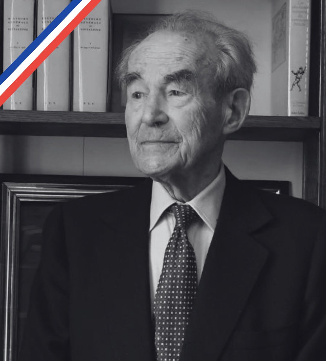 Robert Badinter nous avait suggéré l'idée novatrice de créer un concours parlementaire numérique. Malheureusement le temps nous a manqué pour concrétiser ce projet avec lui. En hommage à cet homme d'exception, nous lançons le « Prix Robert Badinter » <a href="/ParlementEtudia/">Le Parlement des Etudiants</a>