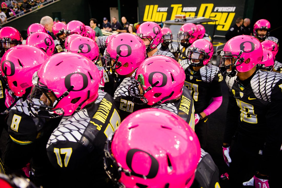 Win__The__Day's tweet photo. #GoDucks https://t.co/HeaEiigbns