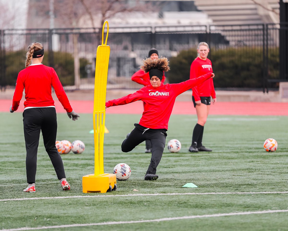 GoBearcatsWSOC tweet picture