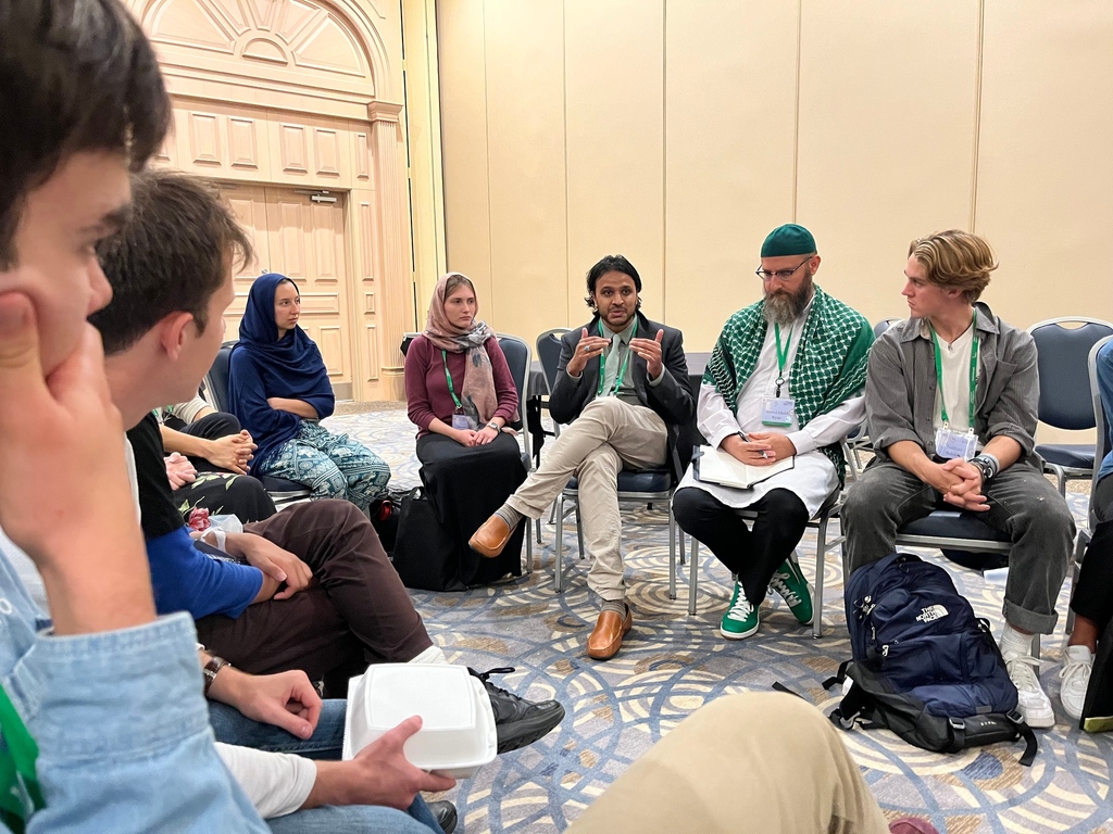 Last October NF took a group of Christian college students to one of the largest gatherings of Muslims in the USA: the ISNA convention <a href="/ISNAHQ/">ISNA</a>
Our hosts were incredibly welcoming and fielded some amazing questions from students.