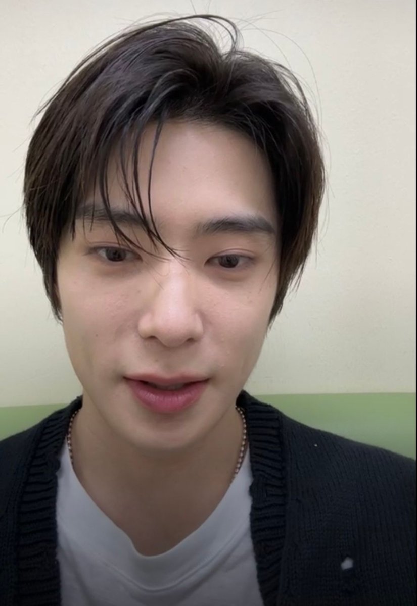 hourly jaehyun tweet media