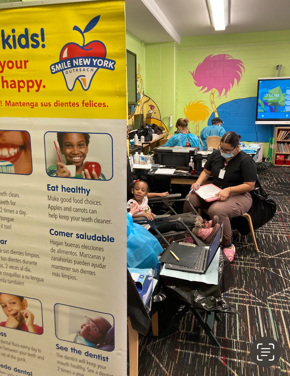 Students at PS 59 are getting their dental checkup today! Yes the Dentist comes to school too! We also offer Vision services and free glasses for our students!
#lovewhatyoudo #dowhatyoulove ⁦<a href="/NYCSchools/">NYC Public Schools</a>⁩ ⁦<a href="/District14Supt/">Dr. David Cintron</a>⁩ ⁦