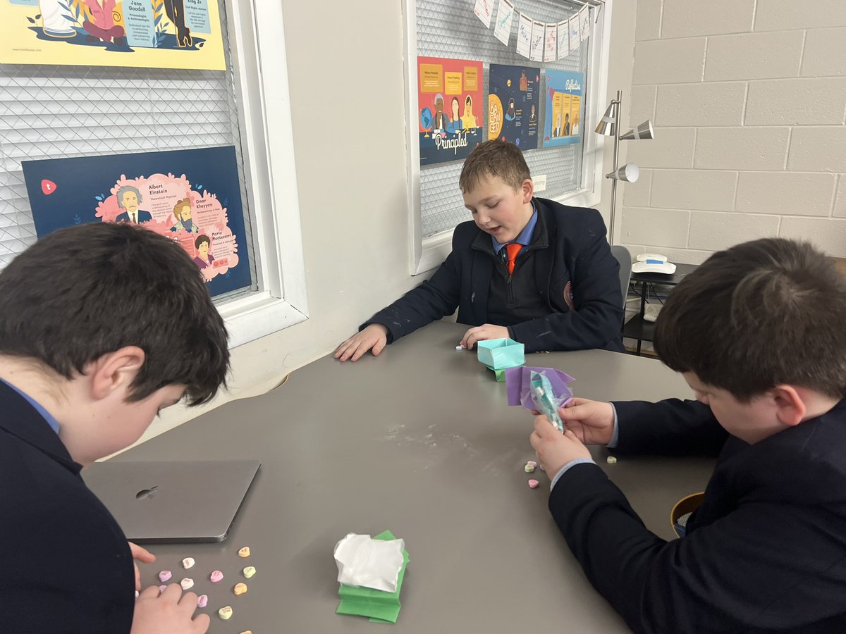 Linsly IT Department (@linslyit) on Twitter photo Building off a lesson with Mr Holt, 5th Graders created origami jumping frogs and engineered a basket that would have to stay on as the frogs jumped around and collect Valentine heart messages in STEAM! 🩷🩵🧡<a href="/linslyschool/">Linsly School</a> Building off a lesson with Mr Holt, 5th Graders created origami jumping frogs and engineered a basket that would have to stay on as the frogs jumped around and collect Valentine heart messages in STEAM! 🩷🩵🧡<a href="/linslyschool/">Linsly School</a>