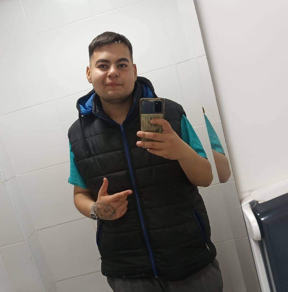 Te voy a extrañar toda la vida primito 😭nos faltó mucho disfrutar, descansa en paz mi rey 😔😭💔