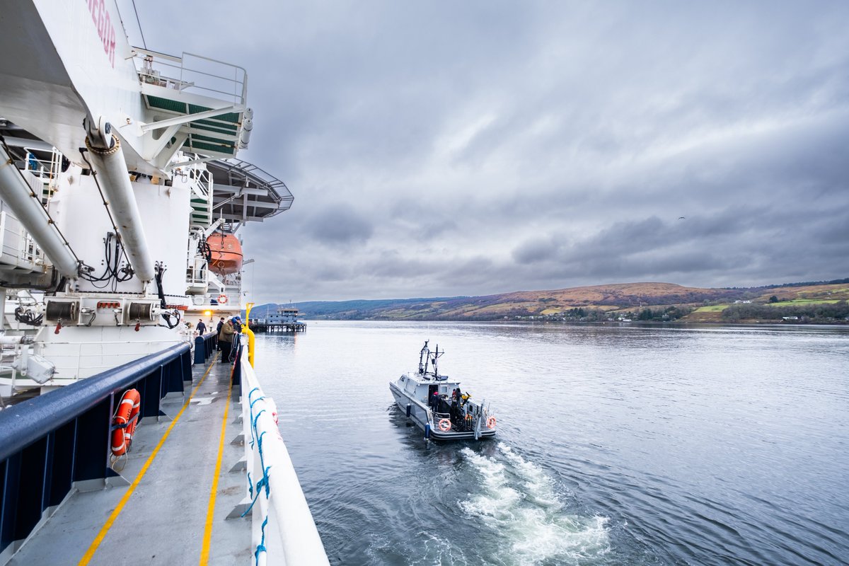 HMS_Str_Castle's tweet image. As we bring our first stint on the Clyde to a close, we have had a brilliant couple of weeks integrating with HMMB Clyde, HMS Neptune & @RN_MTXG, culminating with mission team personnel & equipment embarking in Stirling Castle for training.
Next we head to @FOST ⚓️