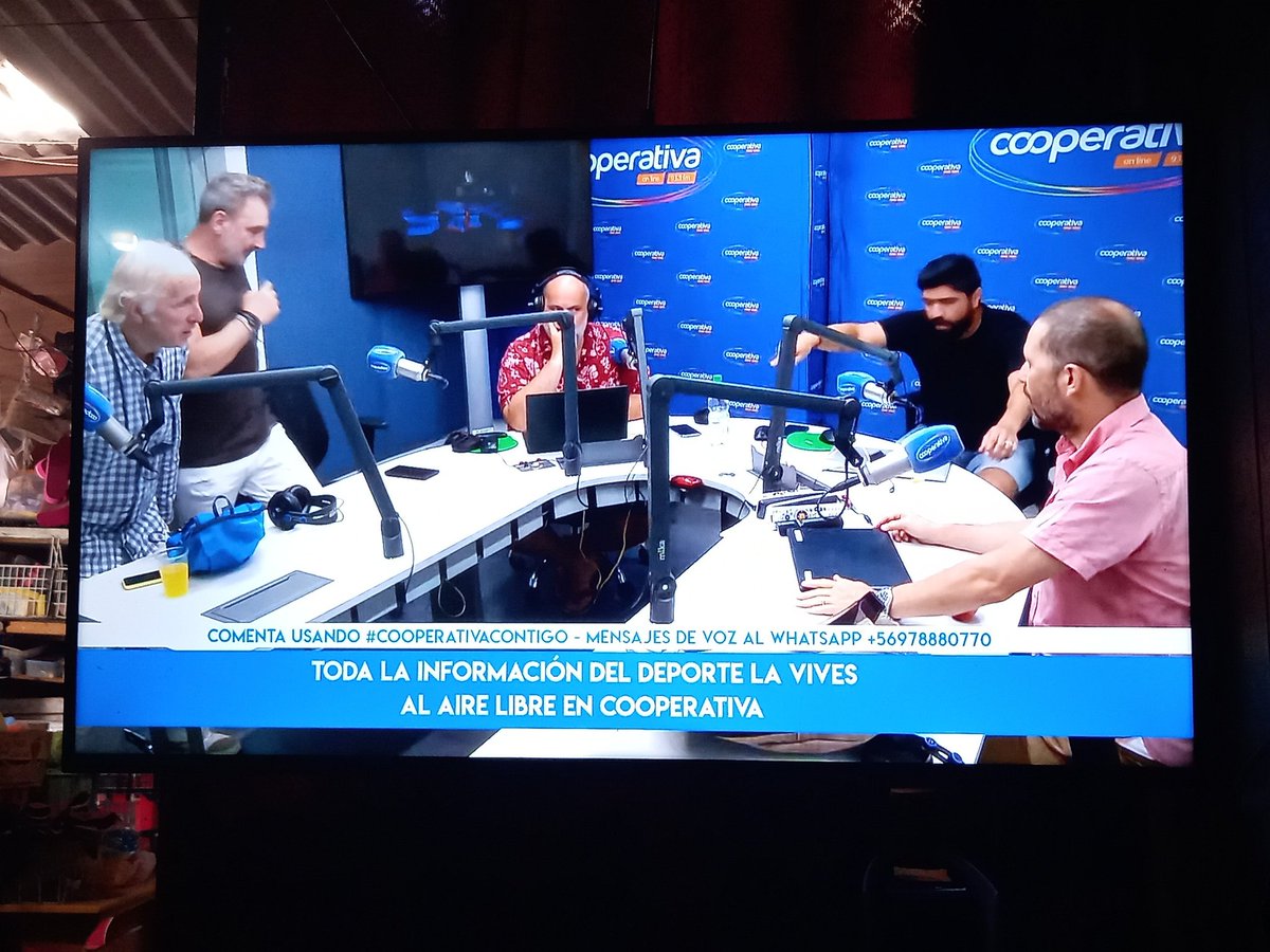 MartinPolancoMe's tweet photo. Buenas tardes... acá esperando el inicio ... @contrerasdelzo , cartón completo hoy https://t.co/J6rmxjRVbG