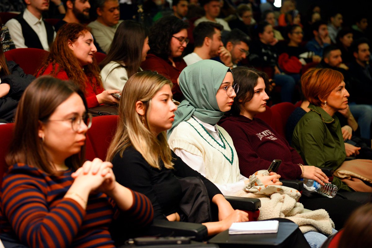 🚀 “#MilliTeknolojiHamlesi Yolculuğunda #Teknofest ve <a href="/T3Vakfi/">TR Teknoloji Takımı</a> Bilgilendirme Semineri” ile T3 Vakfı Yönetim Kurulu Başkanı @elvan_kzc öğrencilerimizle buluştu.

#TEKNOFEST #teknofest2024🚀 #ManisaCelalBayarÜniversitesi
#ProfDrRanaKinar #MCBÜ #MCBÜTeknofest #MCBÜöğrenci