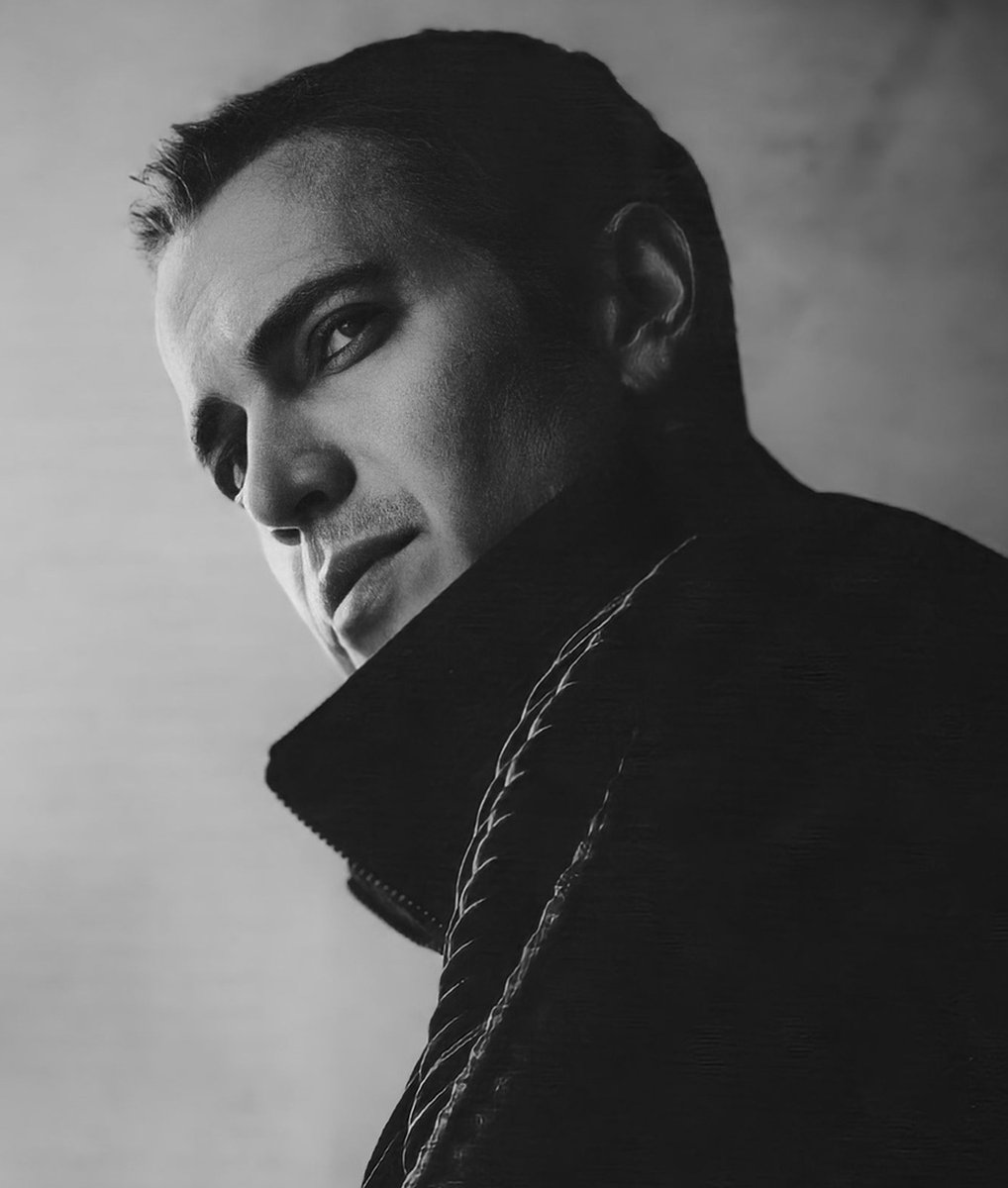 New Hayden Christensen content 💫
Photos for <a href="/empiremagazine/">Empire</a> have dropped