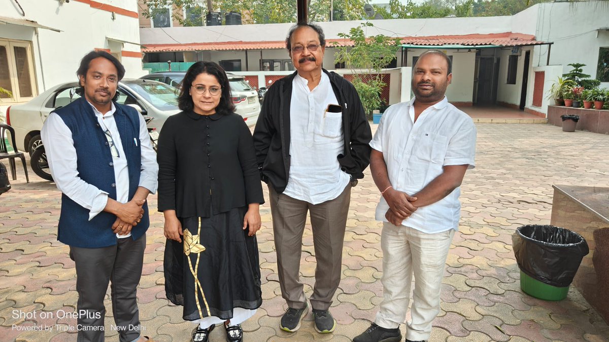 Met Delhi Government Cabinet Minister &amp; <a href="/AAPDelhi/">Aam Aadmi Party Delhi</a> State Convenor, Shri <a href="/AapKaGopalRai/">Gopal Rai</a> Ji &amp; <a href="/AamAadmiParty/">AAP</a> Chief National Spokesperson, Ms. <a href="/PKakkar_/">Priyanka Kakkar</a> Ji at AAP National HQ during our recent visit to Delhi. <a href="/ArvindKejriwal/">Arvind Kejriwal</a> <a href="/BhagwantMann/">Bhagwant Mann</a> <a href="/SandeepPathak04/">Dr. Sandeep Pathak</a> <a href="/dilipkpandey/">Dilip K. Pandey - दिलीप पाण्डेय</a> <a href="/AAPAndhra_/">AAP Andhra Pradesh</a>