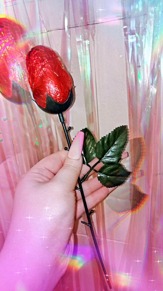 TiaHauserNYC's tweet photo. #ValentinesDay ❤️💘 https://t.co/ic7Phjz3pW