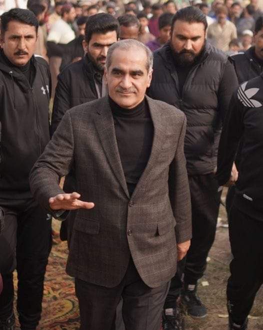 KhSaad_Rafique's tweet image. مری شناخت اگر ہو تو تیرے نام سے ہو
اے ارضِ شوق تری چشمِ معتبر میں رہوں

اے ارضِ لوح و قلم، اے ادب گہِ شبنم
ترے لئے میں سدا فکرِ شعرِ تر میں رہوں