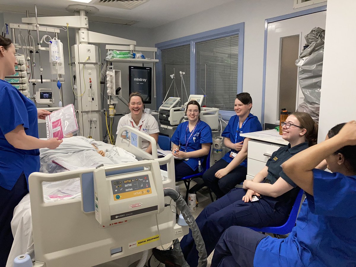 MelPinnington's tweet photo. Such great MDT learning today @MWLNHS critical care unit . 
Preceptees , students and student nurse paramedics learning all things #sepsis #aki #trackandtrigger #respectfulEndOfLifeCare #teamwork 
Well done to Claire for facilitating 
@Kate_Baker_PT https://t.co/GrtgouHVFd