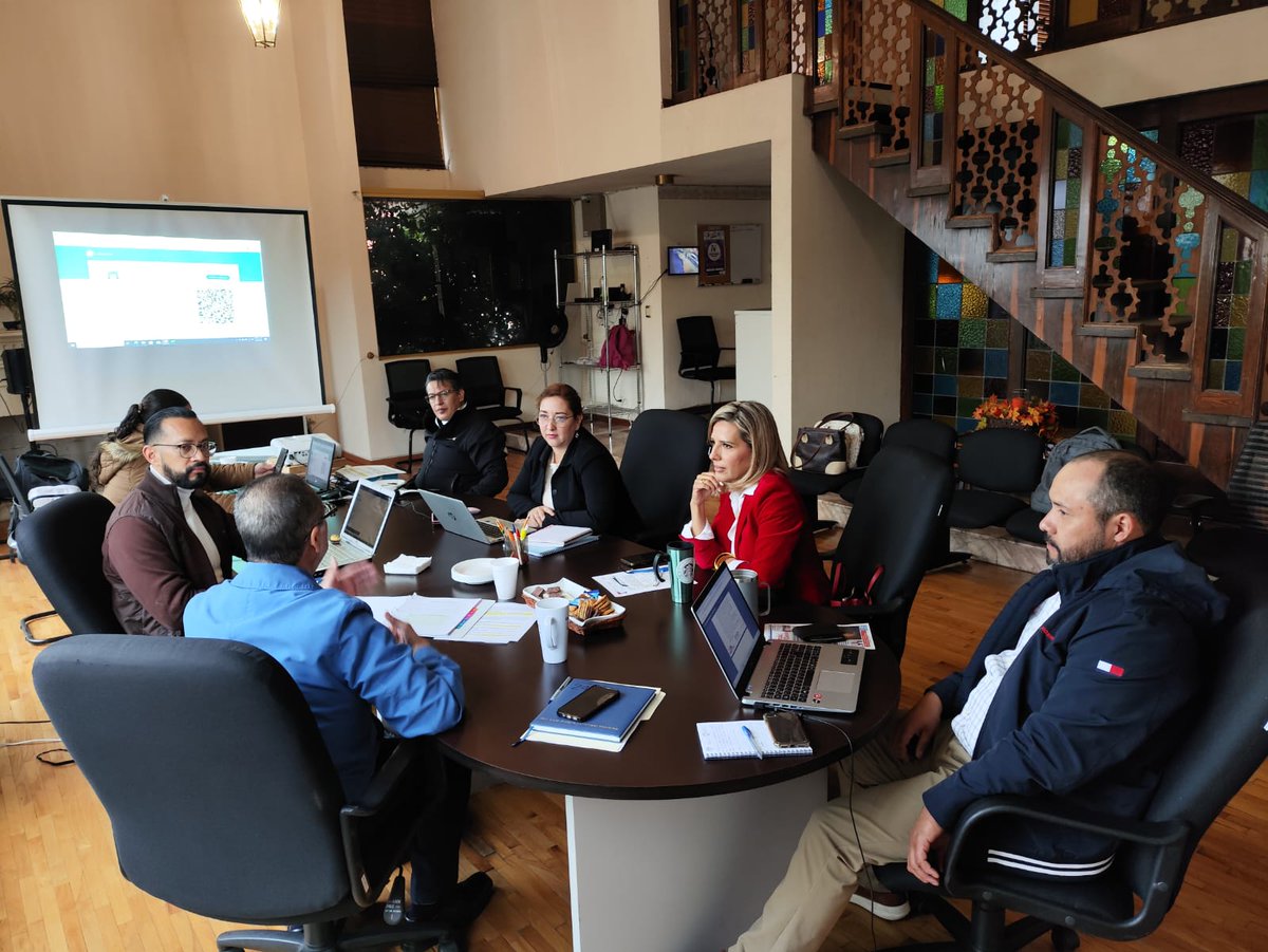 SeslaDurango's tweet photo. Se llevó a cabo la 2a Sesión Ordinaria de la Comisión Ejecutiva del la @SeslaDurango, en las instalaciones del @CPCDurango, dónde se dio a conocer los avances del Programa de Implementación de la #PEADurango. https://t.co/EmZxUGnjzU