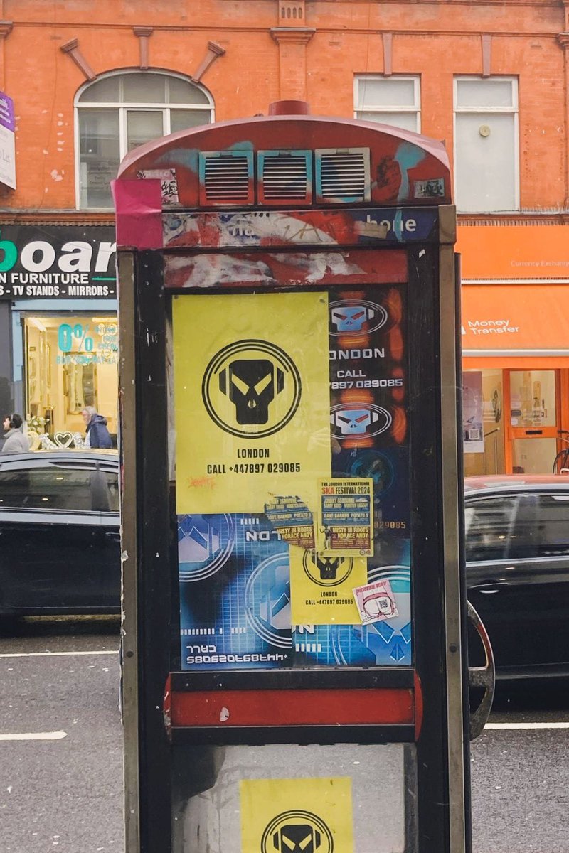 metalheadzmusic's tweet image. Spotted in London… 🔎🔎📞📞 some big news coming!