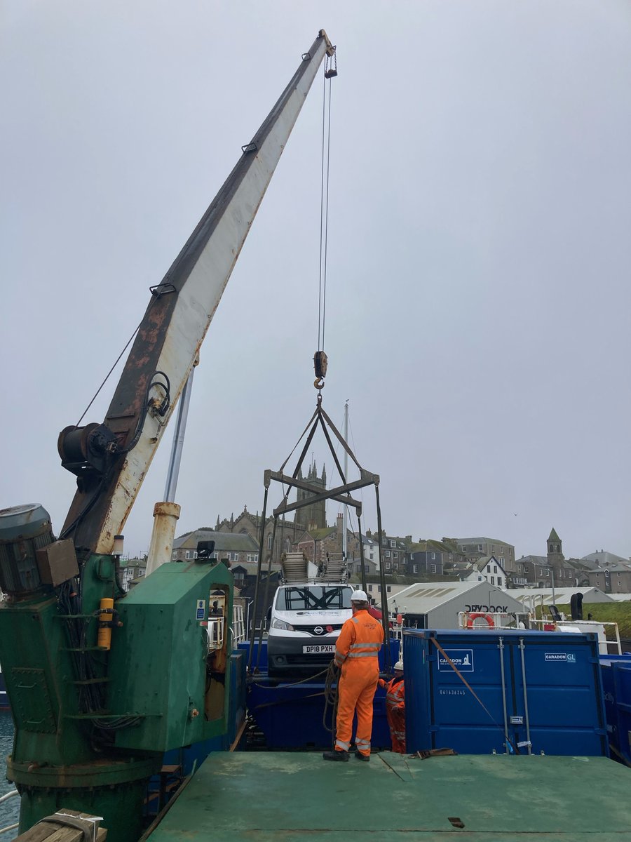 Gry Maritha Update for 14th February

Today is another busy sailing day for Gry, which is transporting a commercial vehicle, a container of artwork for Tresco Gallery, 1000 kilograms of home groceries, and 1500 kilograms of firewood among many other items!