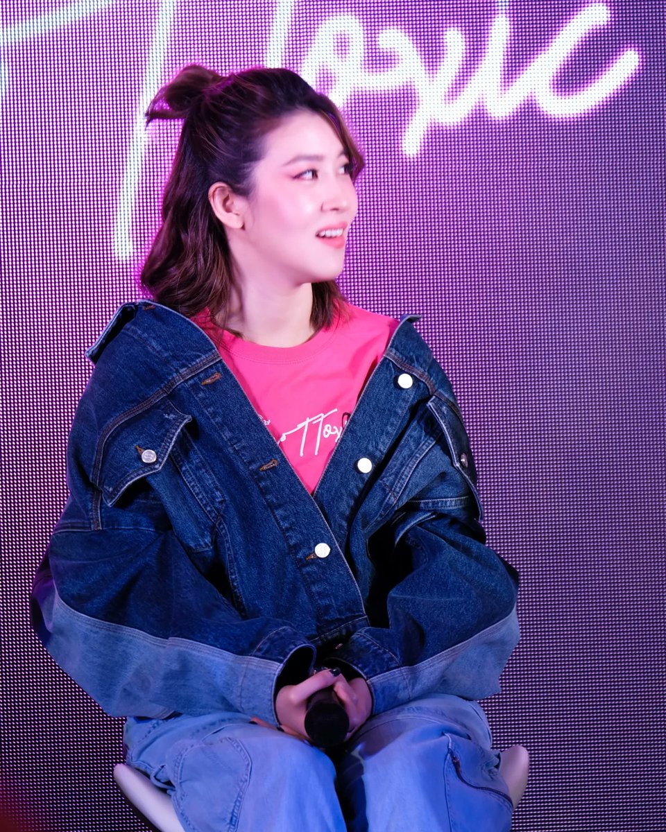 tiger7505's tweet image. งานวันนี้  Love is not toxic 
"รักไม่เป็นพิษ"
#cheerny14 @CheerNy14