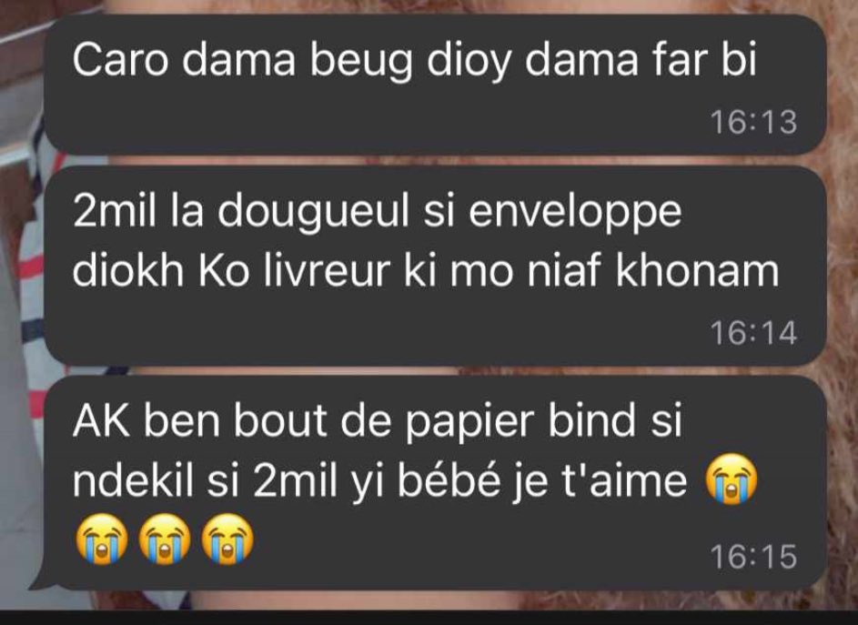 D_Khadijetou's tweet photo. Li souma rayoul 😭😭😭😭😭🤣🤣🤣🤣🤣 https://t.co/EeXmDuOsQd