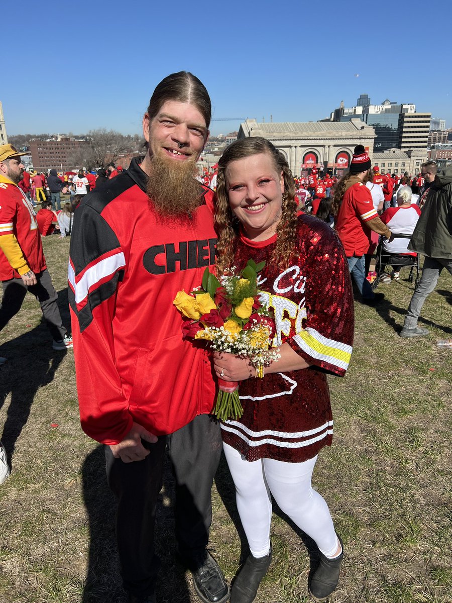 Max Dutton tweet media