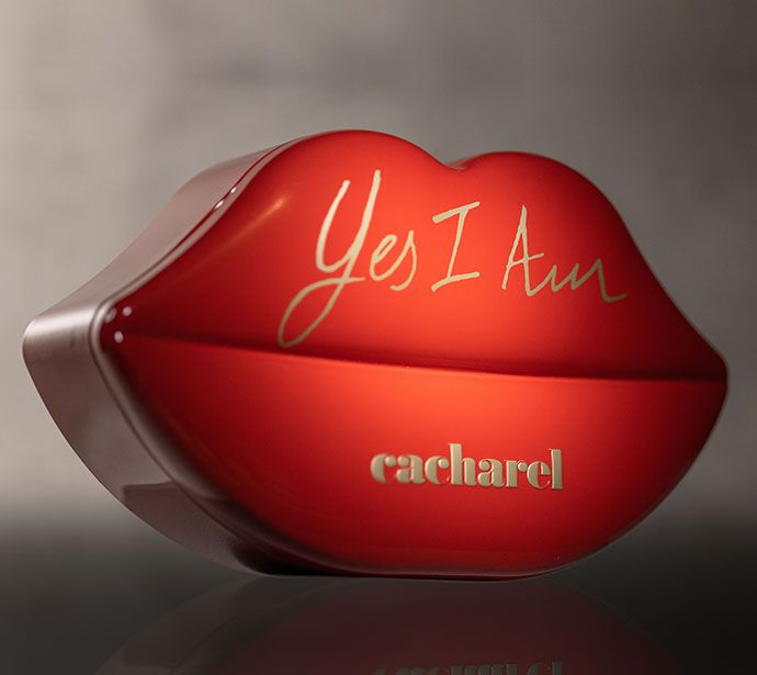 BGLuxPack's tweet photo. Wishing all our followers a lovely Valentine's evening! #HappyValentines #LuxuryPackaging #Gifts https://t.co/jSRr8VUJkP