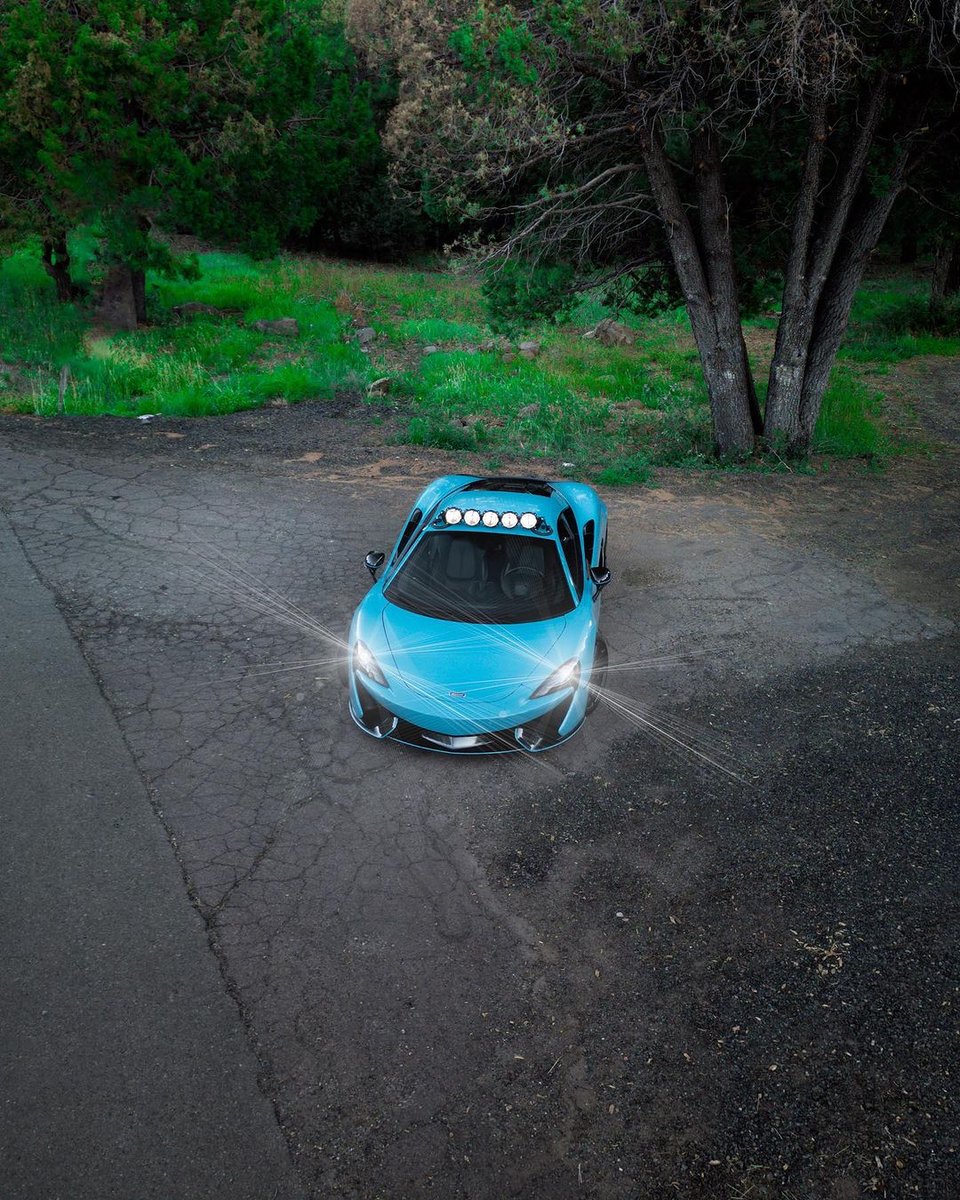 stek_usa's tweet photo. The mid-week slump can be tough, but this wild Mclaren 570 wrapped in our DYNOmiami-blue fashion film should help get you through it! We love the tropical vibes our fashion film brings to this car, and with durable protection against rock chips and scratches, what’s not to love? https://t.co/bhgEoz75sb