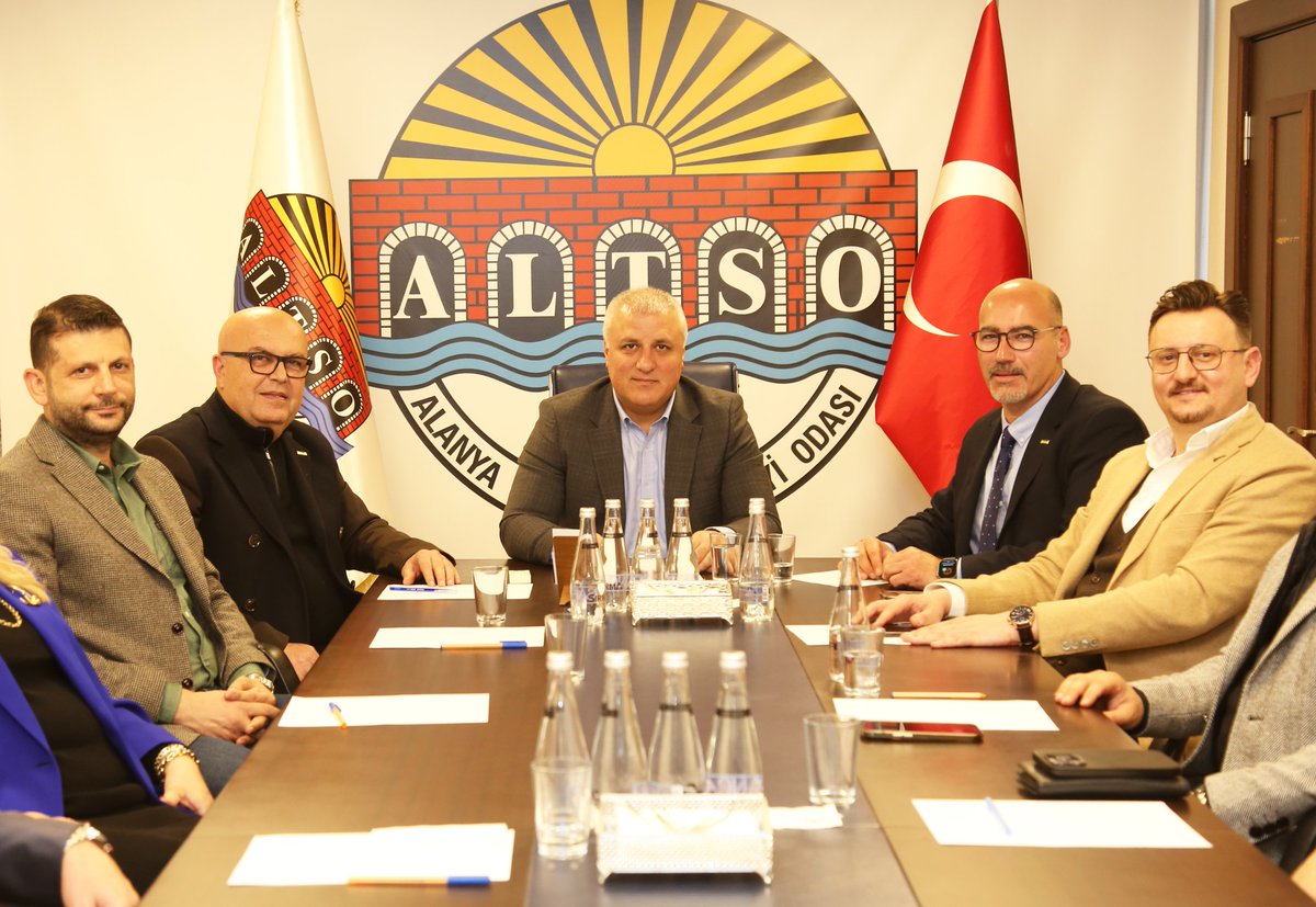 -ALSİAD 13. Dönem Yönetim Kurulu' n dan Protokol Ziyaretleri-
1- ALSİAD 13. Dönem Yönetim Kurulu, protokol ziyaretleri kapsamında ilk olarak Alanya Ticaret ve Sanayi Odası Başkanı,  aynı zamanda ALSİAD Üyesi olan Sn. Eray ERDEM’ in ziyaretinde bulundu.