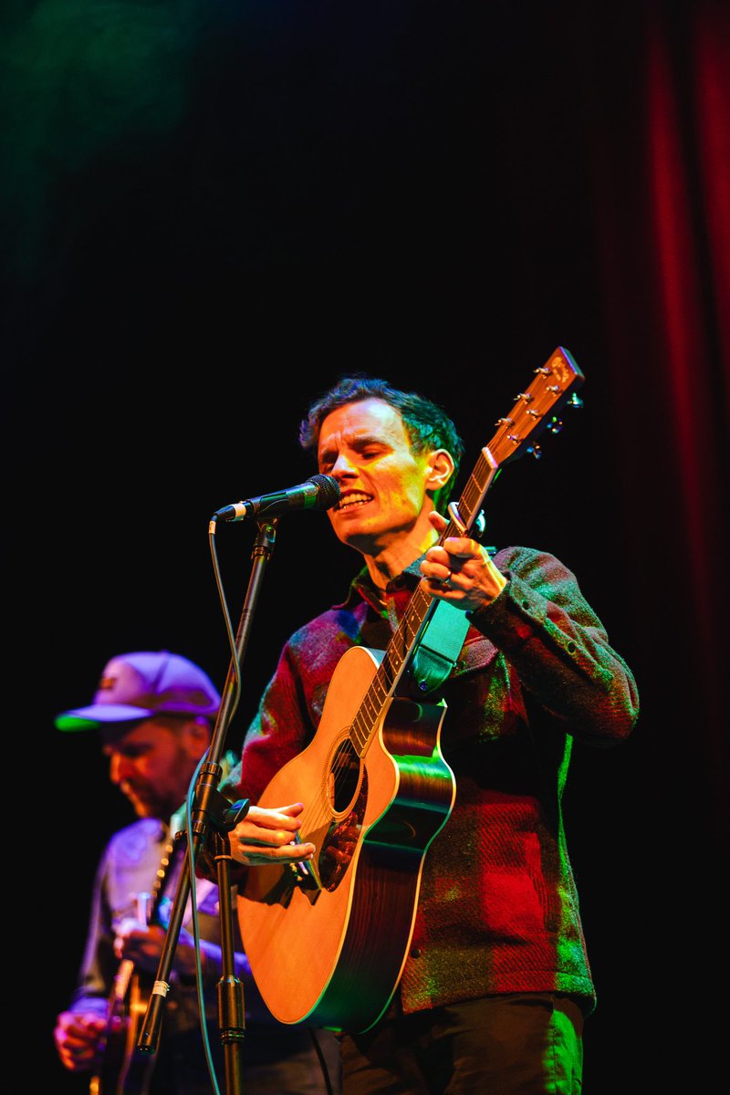 Al Lewis (@allewismusic) on Twitter photo London friends… we’re coming for you tomorrow; heading to the magical <a href="/SPOCMusic/">St Pancras Old Church Music</a> - make sure you get there early to catch the wonderful <a href="/izzieyardley/">Izzie Yardley</a> .
Grab your tickets here wegottickets.com/event/599195
📸 by <a href="/ffotoNant/">Daf | ffotoNant</a>
#folkmusic #singersongwriter #londongigs London friends… we’re coming for you tomorrow; heading to the magical <a href="/SPOCMusic/">St Pancras Old Church Music</a> - make sure you get there early to catch the wonderful <a href="/izzieyardley/">Izzie Yardley</a> .
Grab your tickets here wegottickets.com/event/599195
📸 by <a href="/ffotoNant/">Daf | ffotoNant</a>
#folkmusic #singersongwriter #londongigs