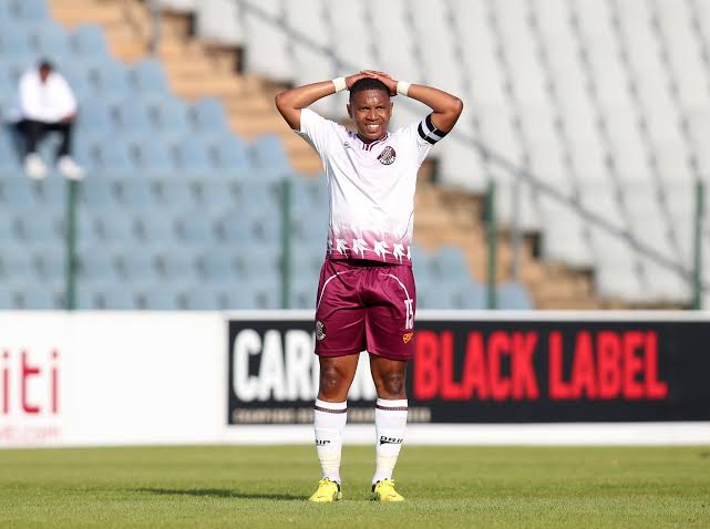 𝗦𝗪𝗔𝗟𝗟𝗢𝗪𝗦/𝗝𝗔𝗟𝗜 𝗨𝗣𝗗𝗔𝗧𝗘

'The case is not completely dismissed (by the PSL DRC), but I cannot advise Andile Jali on the process that he can follow,” - Leruma Thobejane on @SNA_withAndile.

'It’s a difficult case for Andile Jali to win against Moroka Swallows... I…