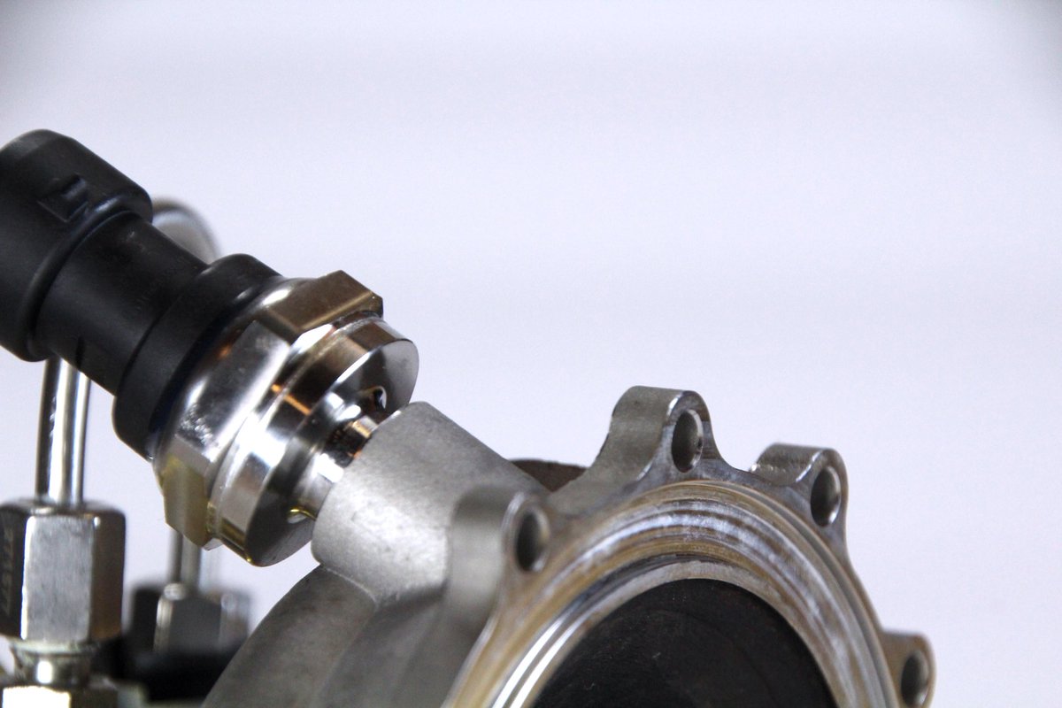 GruyereSpace's tweet image. Diving into the heart of our engine tech: the 3D-printed Inconel #pintle #injector head, now scarred from intense testing but unbeaten. 🔥

Its pintle tip &amp;amp; splash plate are crucial for that flawless fuel mix, propelling Colibri to new heights. #rocketry #propulsion