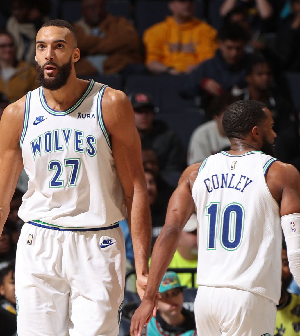 TheDunkCentral's tweet image. Mike Conley believes Rudy Gobert's impact matches that of superstars such as LeBron James and Stephen Curry

“I think he’s not treated like a superstar because he doesn’t do the superstar things, offensively, that LeBron and Steph do. But he has the same impact on a game. People…