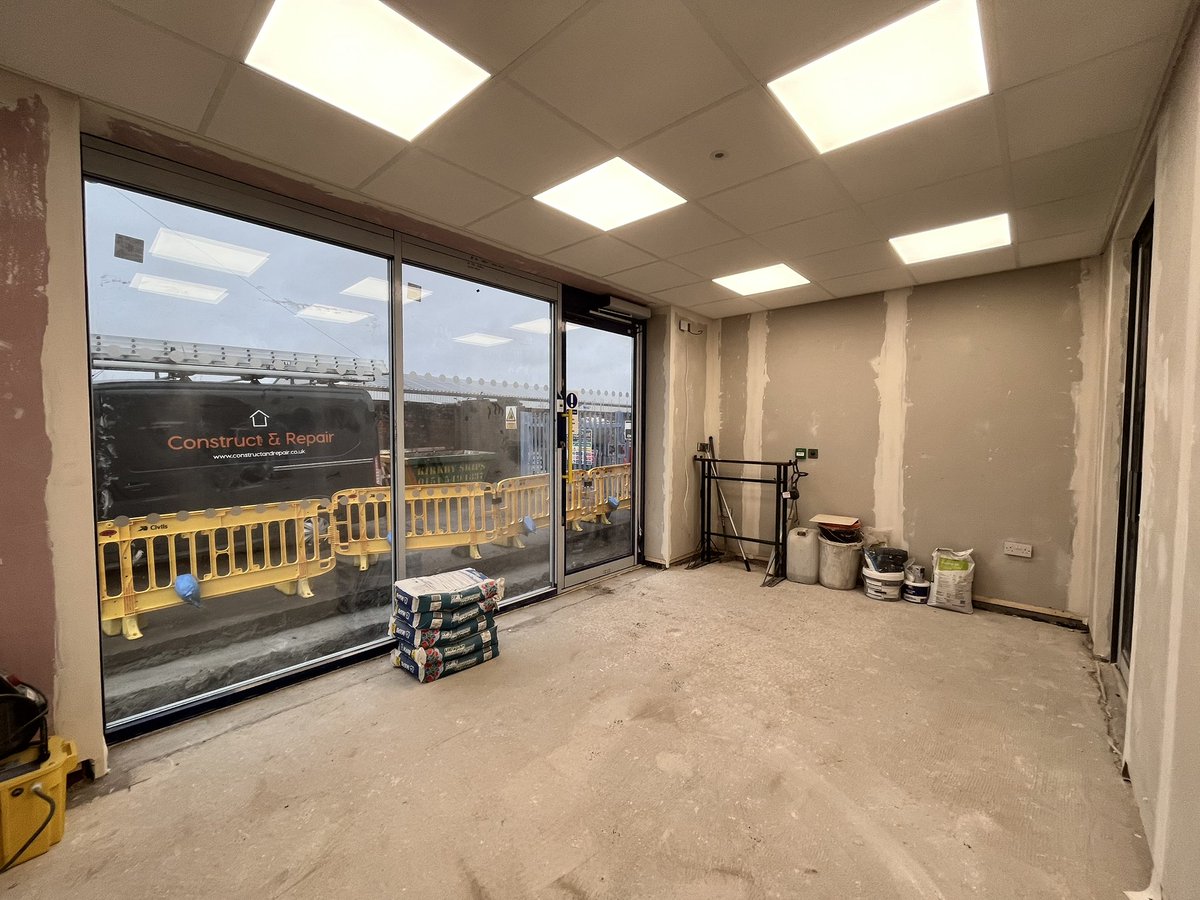 ConstructRepair's tweet image. Did you know we also undertake works for commercial clients?? Here we have added a small reception extension to an office block to create a more welcoming space. Simple, yet effective. Once cladding works are complete our electricians will return to add some finishing touches.