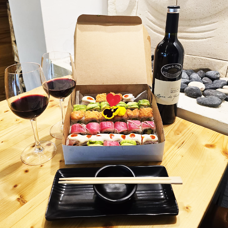 OBBA_Sushi's tweet photo. Happy #ValentinesDay! Make your reservations at #OBBASushi for a romantic date night. Indulge in our Valentine's Day special: four Special Rolls of your choice paired with a bottle of wine of your choice, all for just $80! Available for delivery, to-go, or dine-in—don't miss out! https://t.co/vl7qgvjs4T