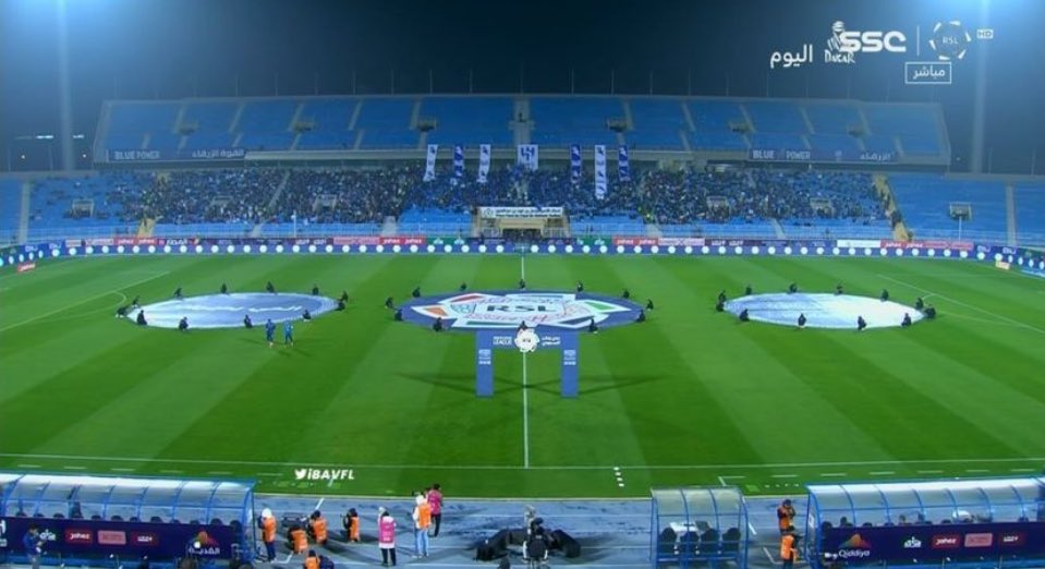 في حال شفتو هلالي ينبح الحين

حضور الهلال والتذاكر سعرها ٣٠ ريال بالملز