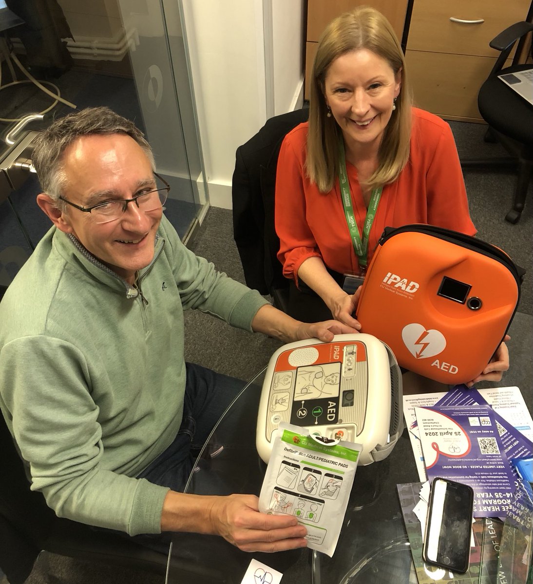 Public Hearts ♥️ on Valentine’s Day! @CheltenhamBC⁩ just funded 9 new defibrillators for the town. Amazing Claire Seed of ⁦@TidalDirect⁩ & Public Hearts showed me today just how easy they are to use. Won’t even work if the person doesn’t need it! linktr.ee/publichearts